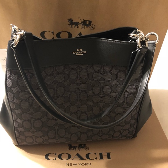 Coach Handbags - Coach Purse NWT
